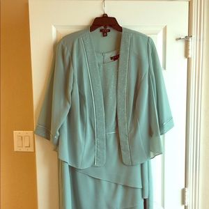 Mint Dress w/jacket, brand Le Bos, 18w, Worn once